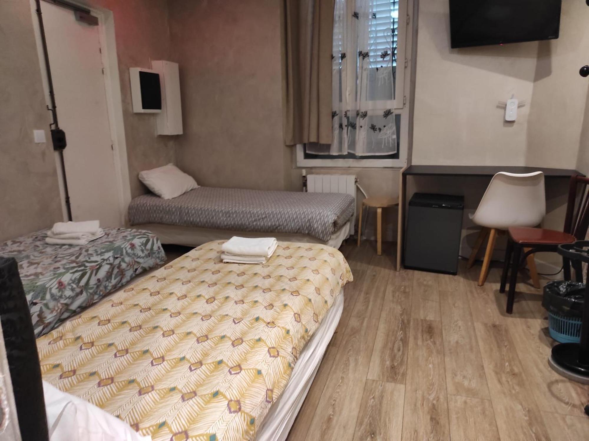 Hotel Clermont Montmartre Paryż Zewnętrze zdjęcie