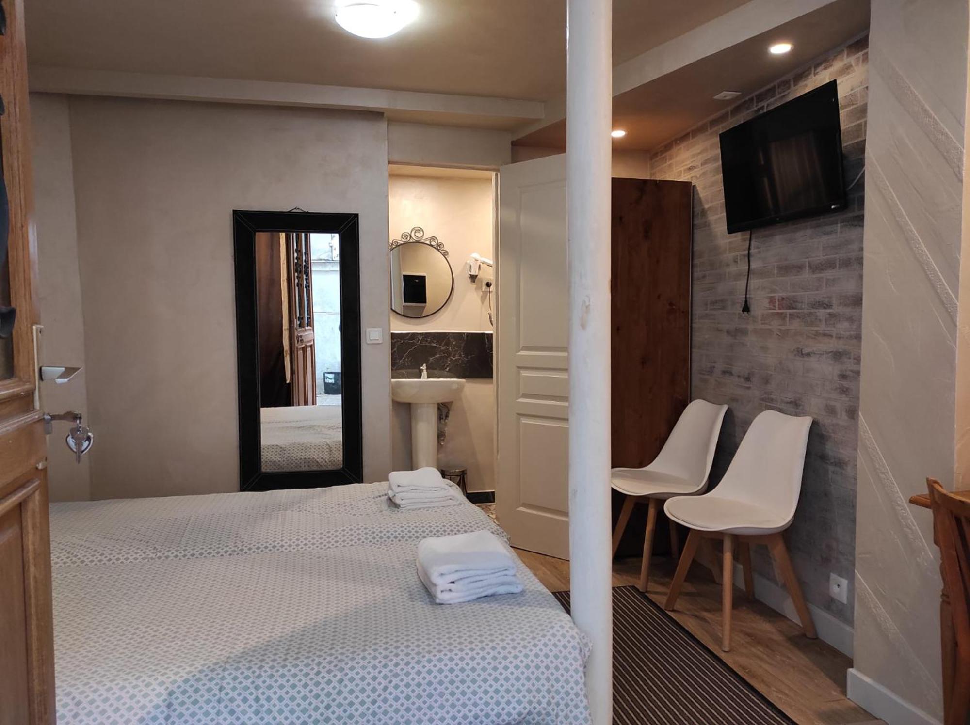 Hotel Clermont Montmartre Paryż Zewnętrze zdjęcie
